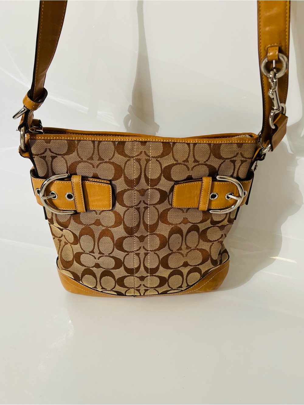 Vintage Coach Signature Jacquard Soho Duffle Bag No H05K- 3574 - Picture 10 of 14